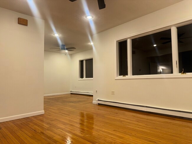 Foto del edificio - 33 Appleton St