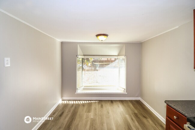 Foto del edificio - 1753 Maxine St