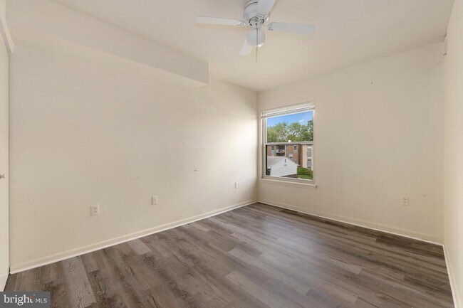 Foto del edificio - 3849 St Barnabas Rd