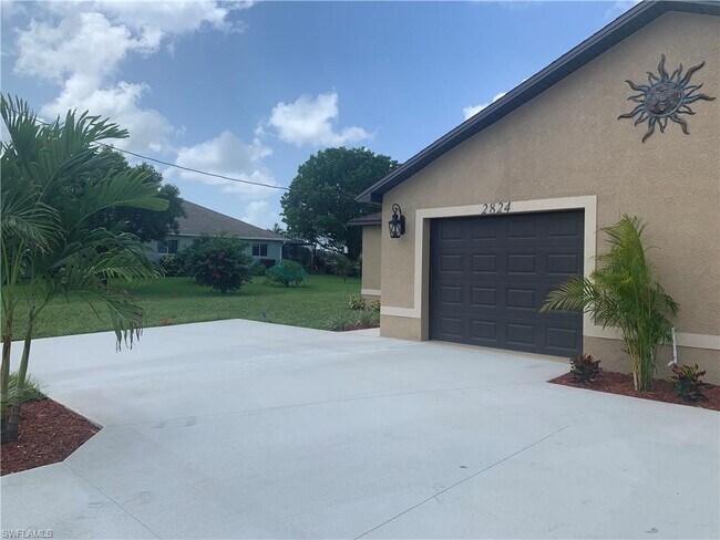 Foto del edificio - 2824 SW 7th Pl