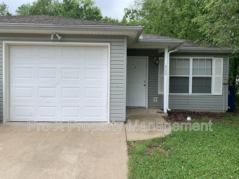 Foto principal - 222 Haley Pl