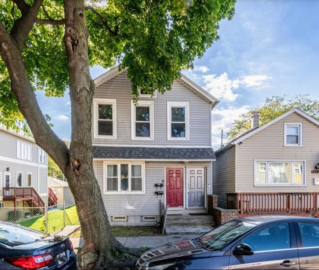 Photo - 2724 S Crowell St Apartment