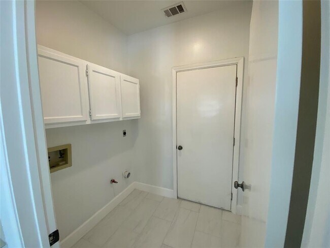 Foto del edificio - 4715 Heritage Country Ln