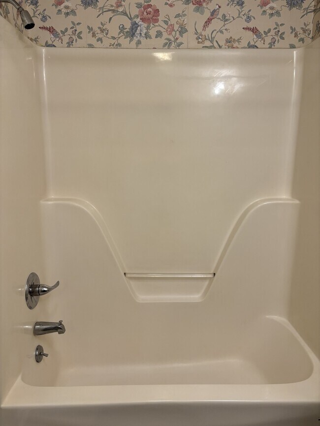 Building Photo - 209 S Lincoln St