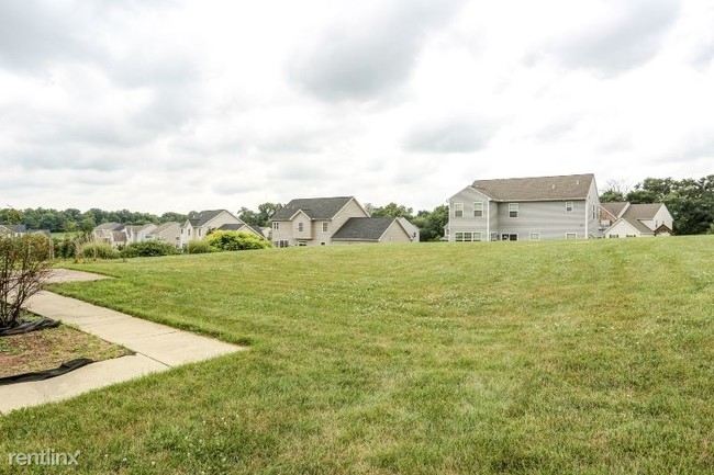 Building Photo - 5 br, 3 bath House - 215 Dunbar Drive