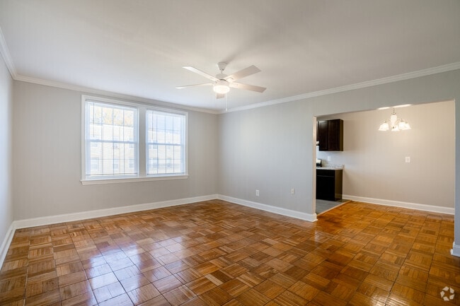 1 dormitorio, 1 baño - 595 pies cuadrados - Superficie habitable - Unidad 1 - Chillum Manor Apartments