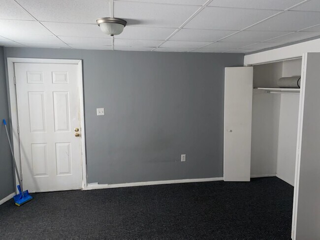 Building Photo - 301 E Church Ave