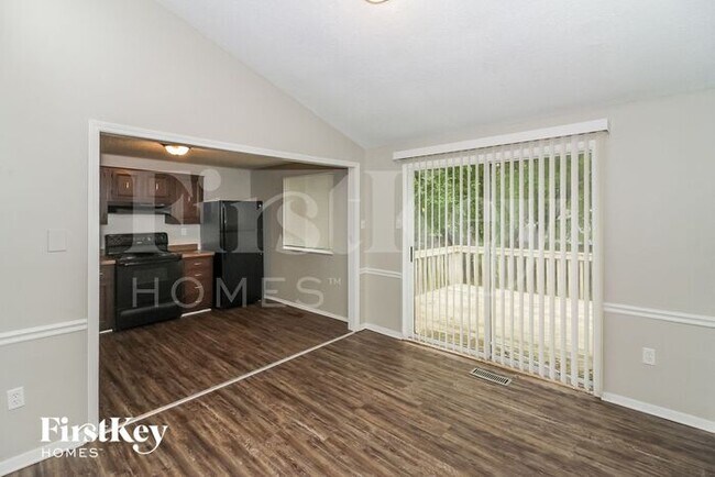 Building Photo - 4425 Castle Heights Dr
