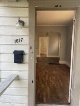 Building Photo - 1617 N C St