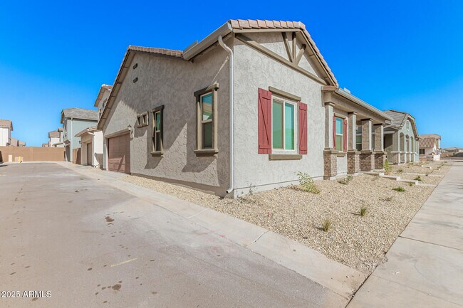 Foto del edificio - 14134 W Hackamore Dr