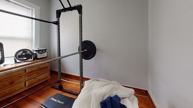 Building Photo - 15 Forbes St