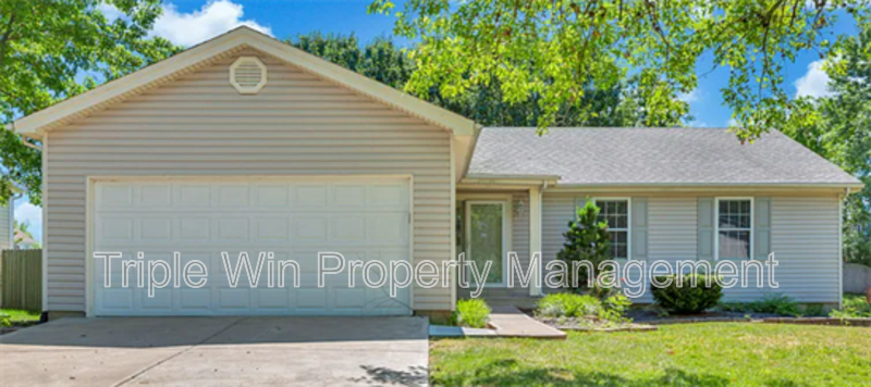 Primary Photo - 121 Walnut Hill Dr