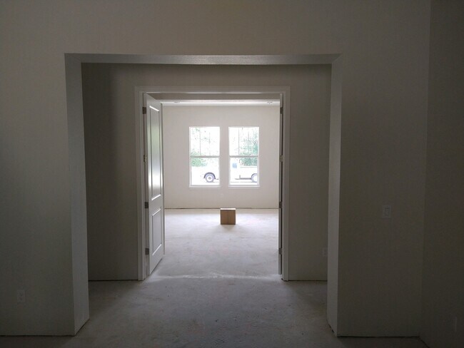 Building Photo - 4144 Southern Valley Loop
