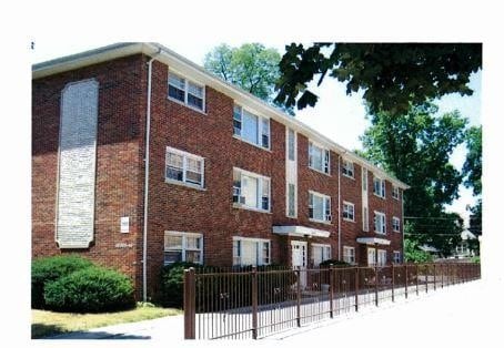 Primary Photo - 10340 S Walden Pky