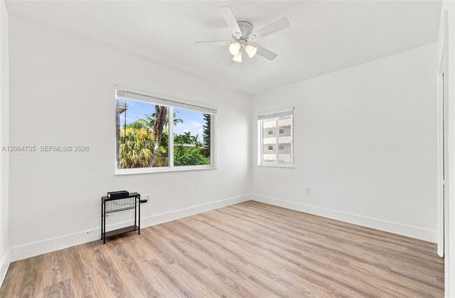 Building Photo - 318 NE 80th St