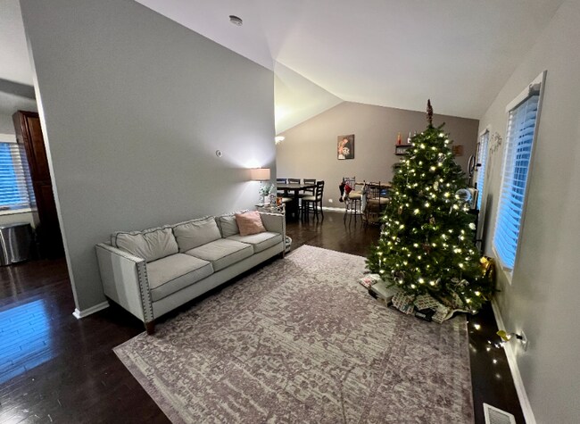 Foto del edificio - 6 Magnolia Ct