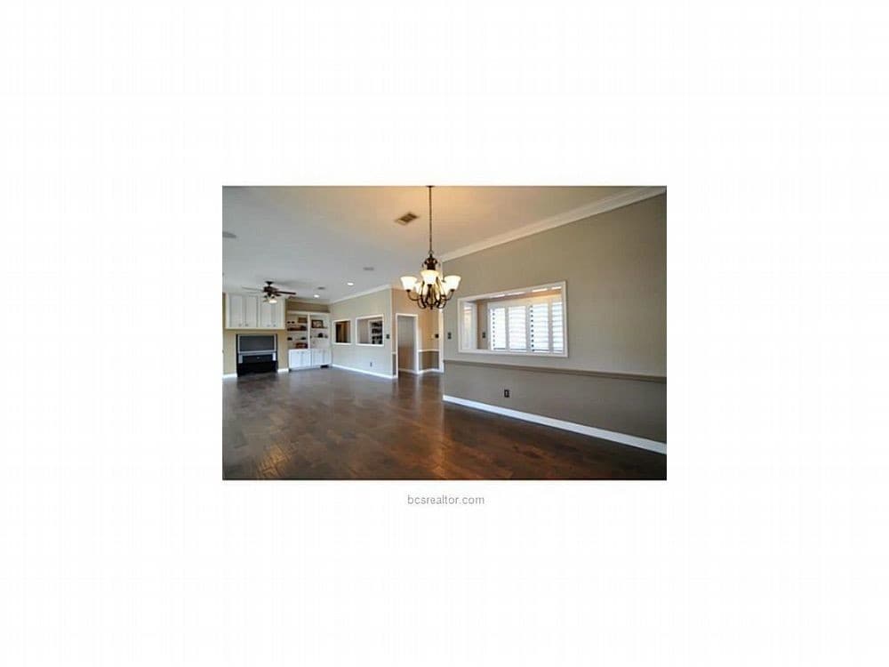 Beautiful home in prestigious Pebble Creek House for Rent in College