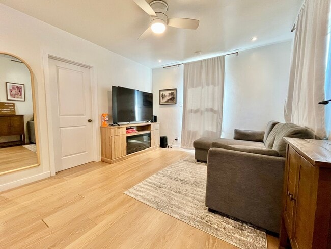 Foto del edificio - Charming 2 Bedroom, 1 Bathroom Home in Arroyo Grande