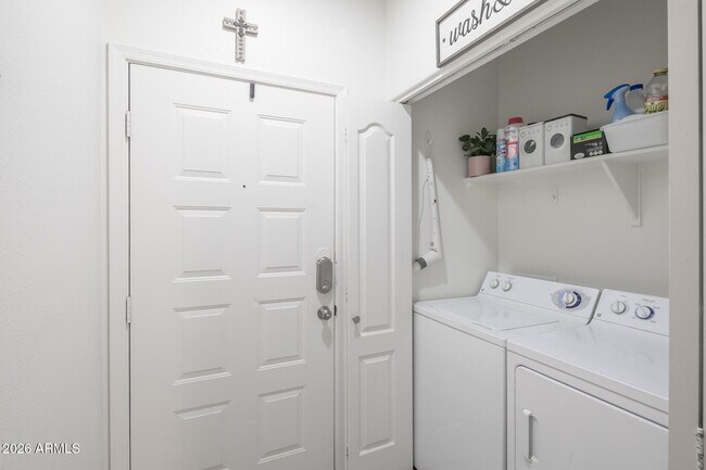 Foto del edificio - 6900 E Princess Dr