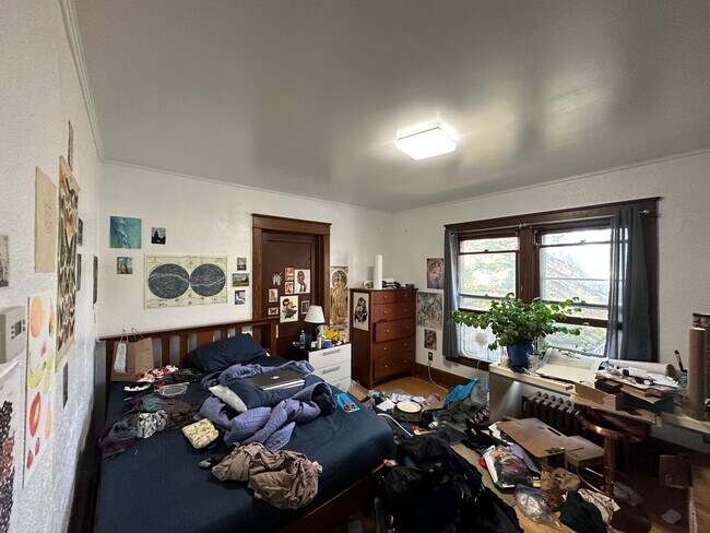 Building Photo - 226 Bryant Ave