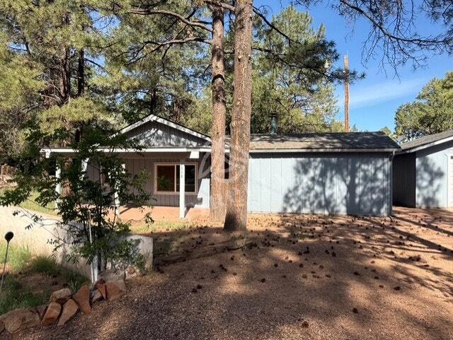 Foto del edificio - 2058 Pinehaven Ln