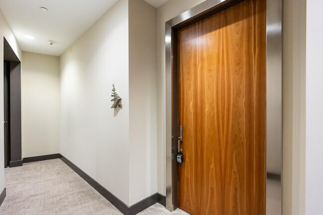 Foto del edificio - 1 Roebling Way