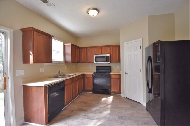 Foto del edificio - 3808 Shenfield Dr