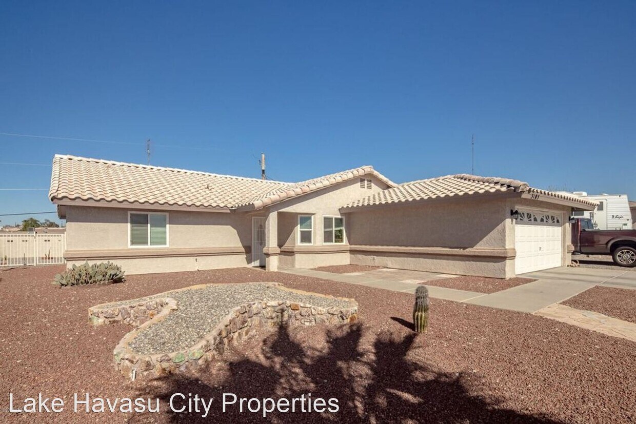Foto principal - 3 br, 3 bath House - 3105 Saratoga Ave