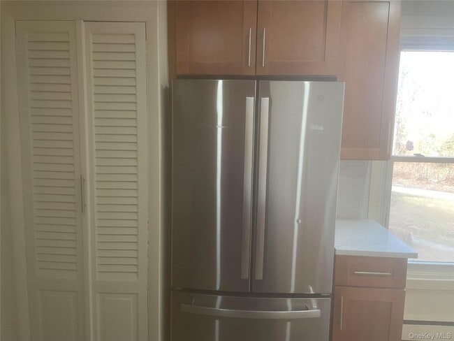 Building Photo - 1748 US-6