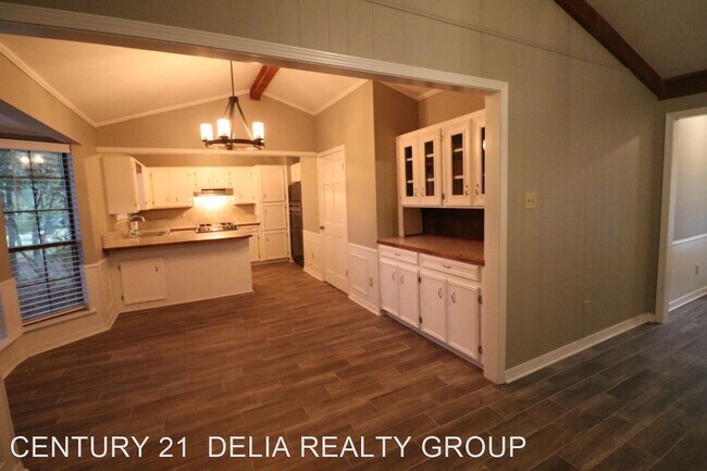 Building Photo - 3 br, 2 bath House - 8857 Hwy 111