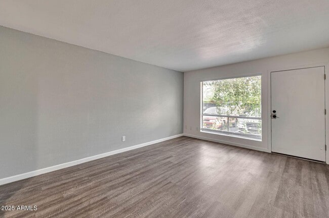 Foto del edificio - 4231 N 13th Pl