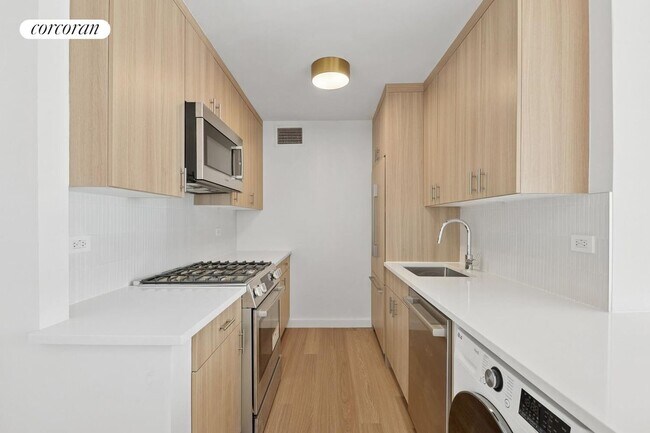 Foto del edificio - 501 E 87th St