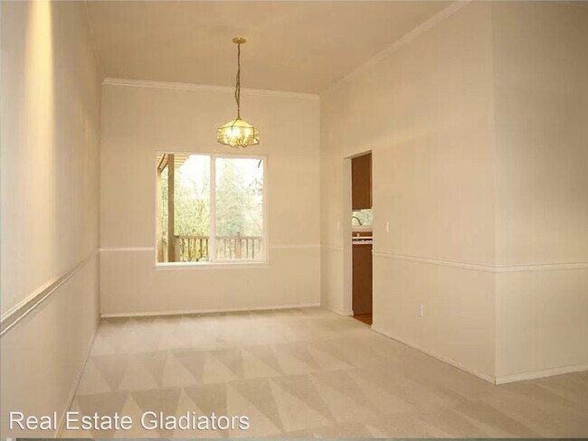Foto del edificio - 13378 Forest View Ave SE
