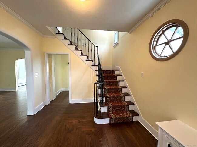 Foto del edificio - 116 Townsend Ave