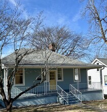 Building Photo - 1104 Overton St