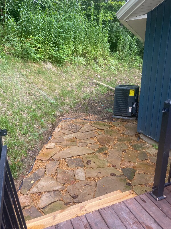 Foto del edificio - 108 Suzanne Dr