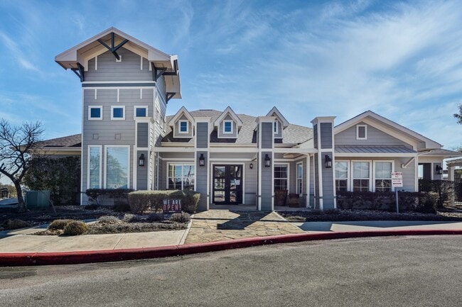 High-View-Off-Campus-Apartments-Near-UTSA-San-Antonio-Building-Exterior-Leasing-Office-and-Resident-Clubhouse-Main-Entrance - High View