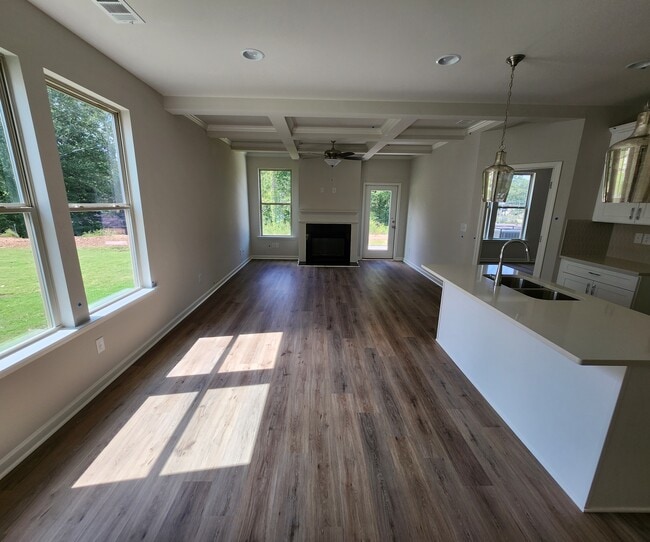 Building Photo - 2797 Aralynn Way