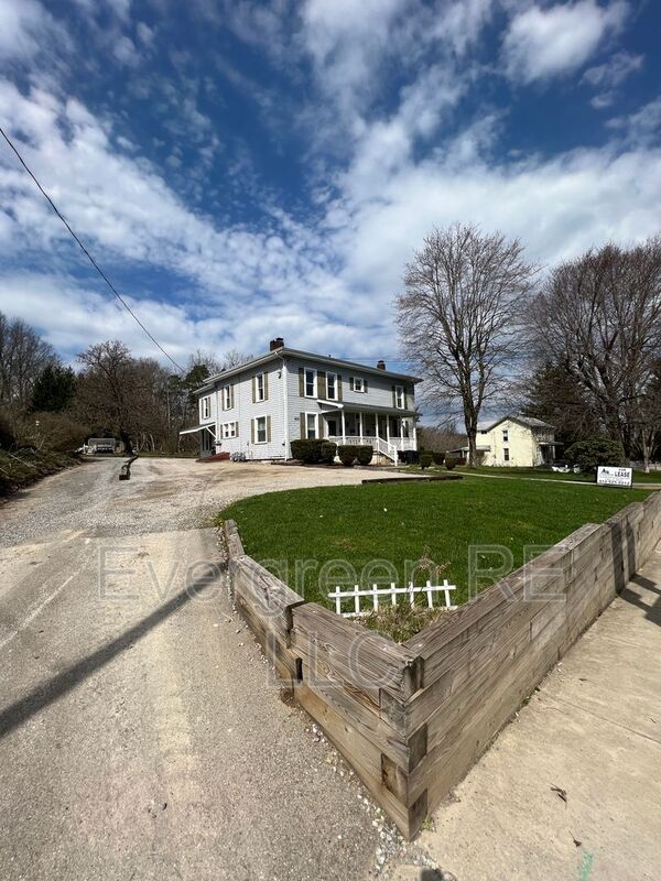 Foto del edificio - 433 Greenville Ave