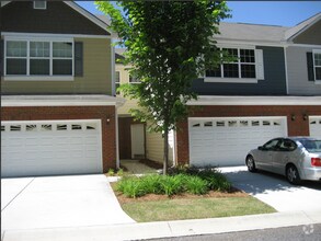 Building Photo - 897 Ivydale Ln SW