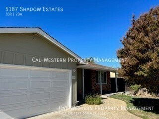 Building Photo - Beautiful Updated and Well-Maintained Ever...