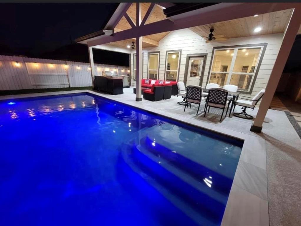 Foto principal - 18426 White Stallion Ln