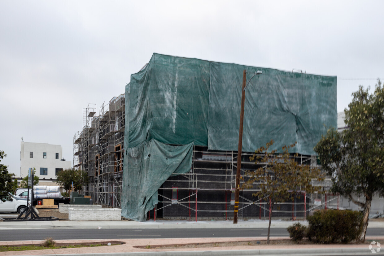 10/6/21 ; Construction Photo - Rosecrans Place