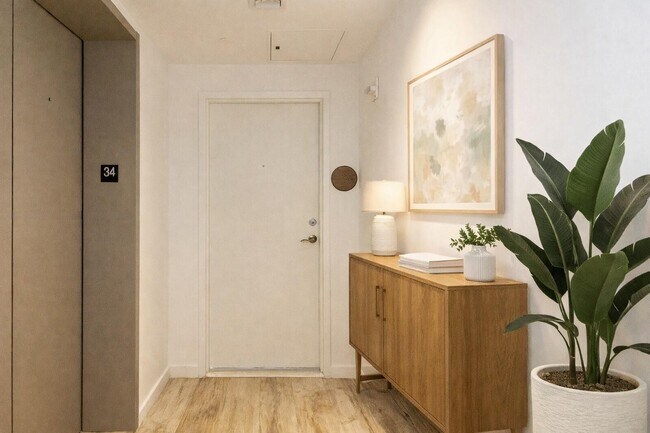 Building Photo - 650 NE 32nd St