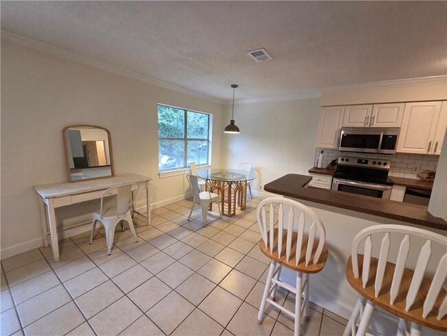 Foto del edificio - 800 Mallery St