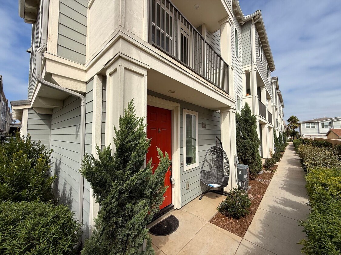Foto principal - Stunning 3B/3BA in Imperial Beach W/ A/C, ...