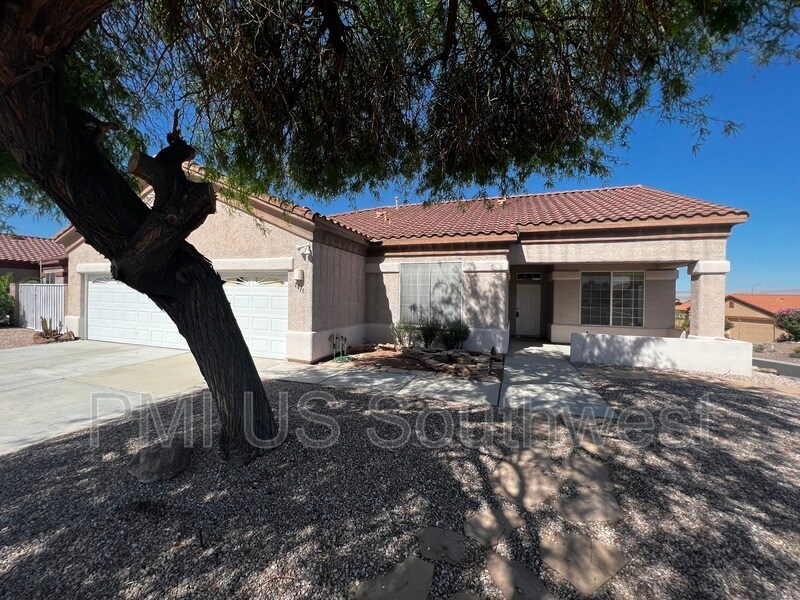 2871 Canyon Breeze Rd, Bullhead City, AZ 86442 House Rental in