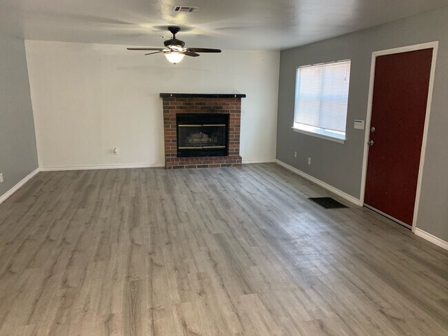 Foto del edificio - 3422 S Hudson Ave