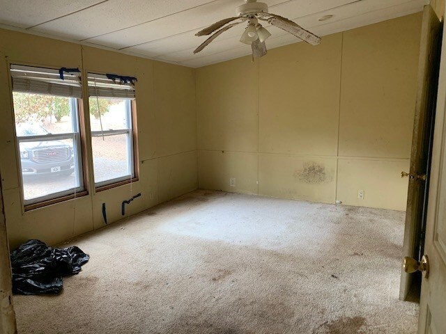 Building Photo - 162 Shana Dr