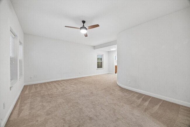 Foto del edificio - 1033 W 23rd St